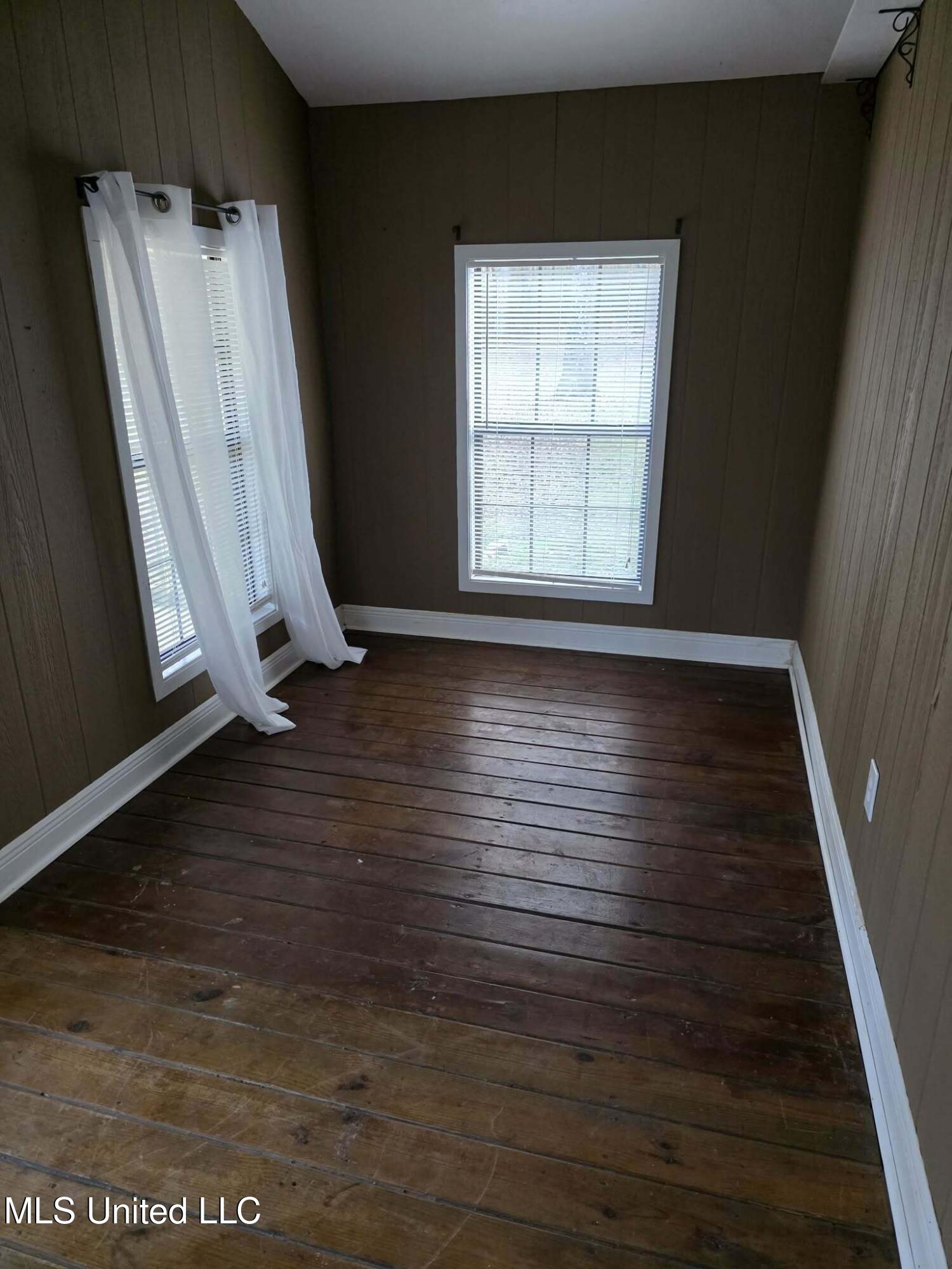 1024 Boleware Lane Crystal Springs, MS 39059 - Photo 56 of 70 605998844_25739903125642710_335980505833