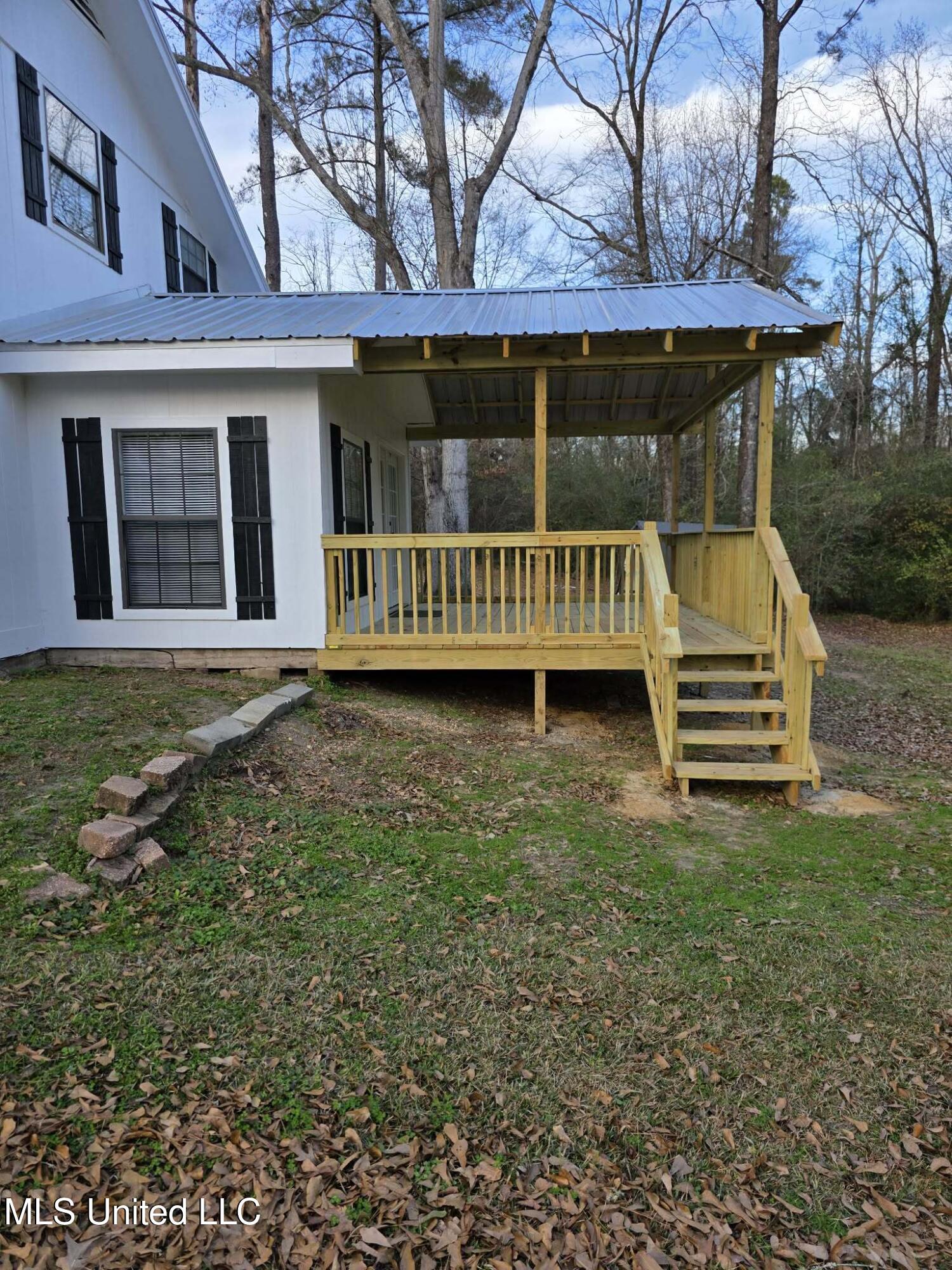 1024 Boleware Lane Crystal Springs, MS 39059 - Photo 7 of 70 605993472_1432008191663705_3141117986700