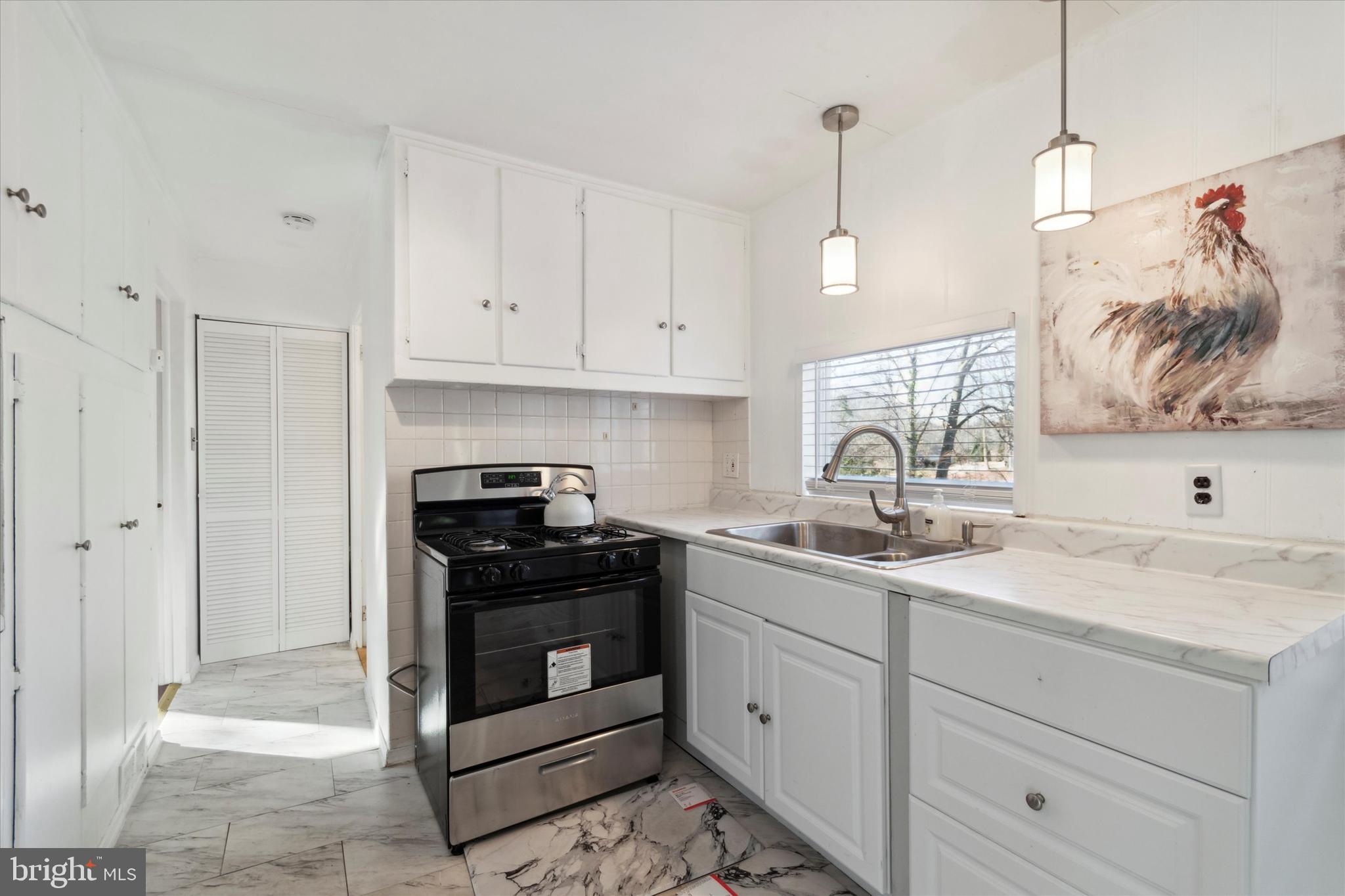 445 Lake Boulevard Lindenwold, NJ 08021 - Photo 20 of 28