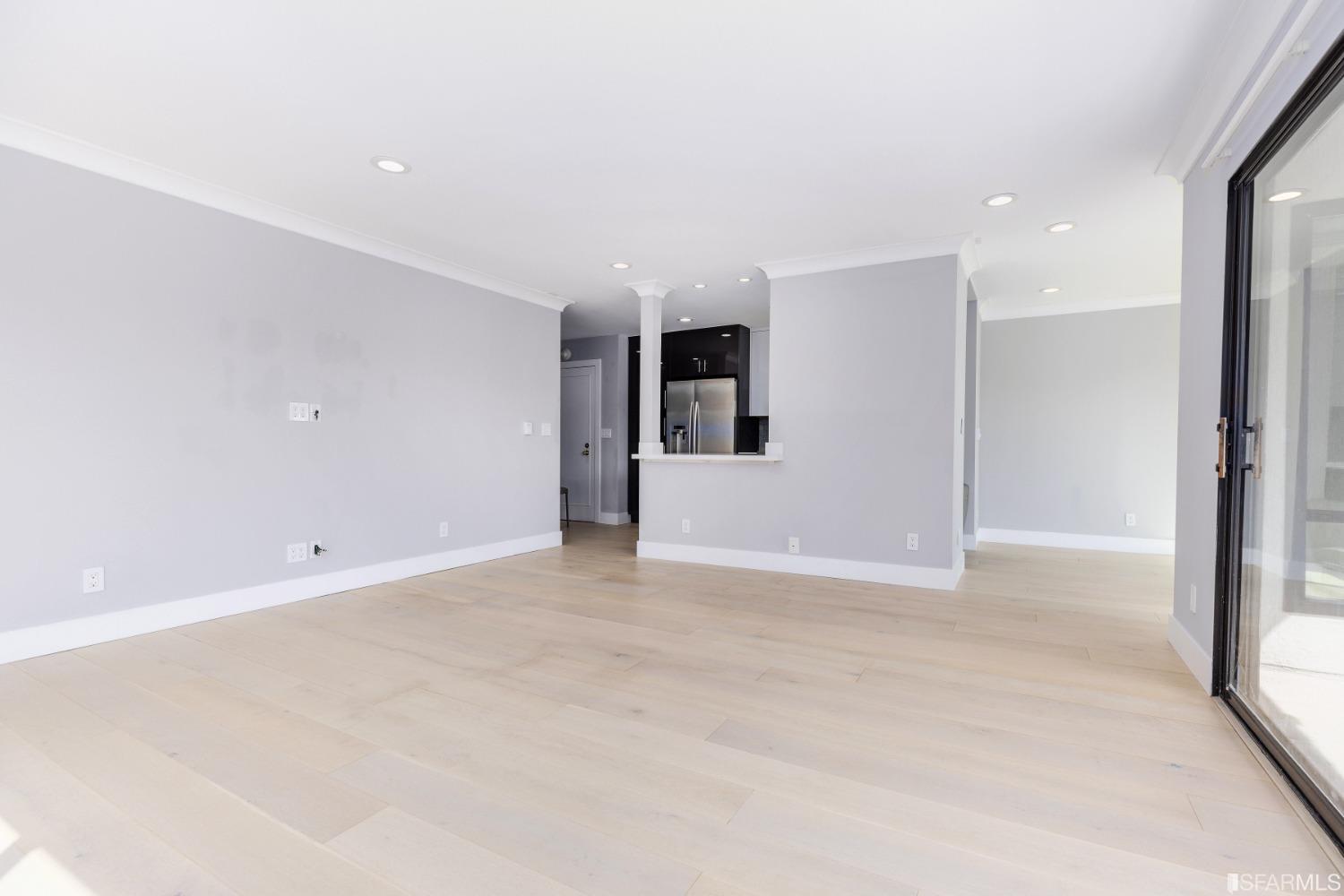 6 Commodore Drive, Unit C338 Emeryville, CA 94608 - Photo 14 of 37