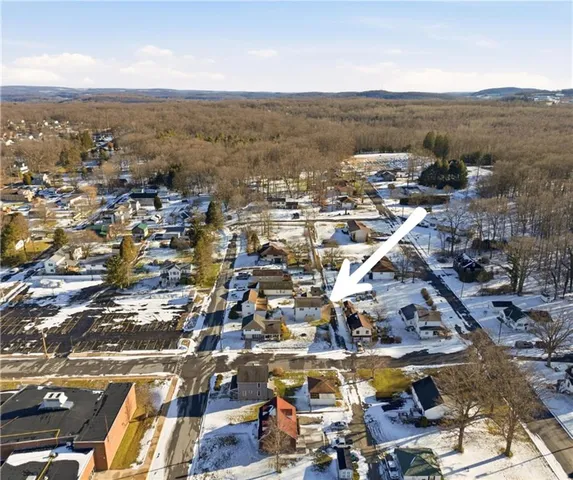 $59,900 | 503 Ohio Street, Unit R, Boswell, PA 15531