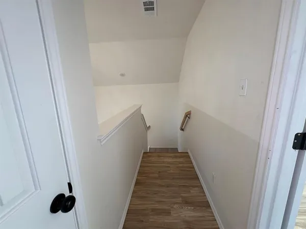 $3,000 | 2801 Country Villa Circle, Carrollton, TX 75006