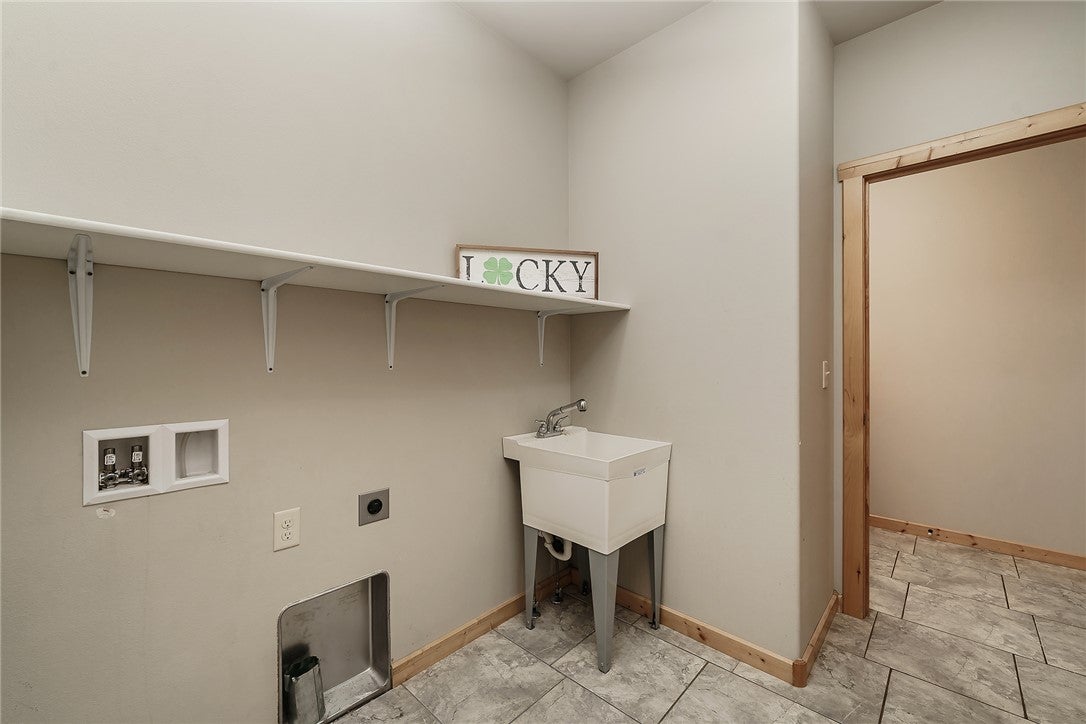 120 East Centennial Road Columbus, MT 59019 - Photo 22 of 33 Gallery Image 22