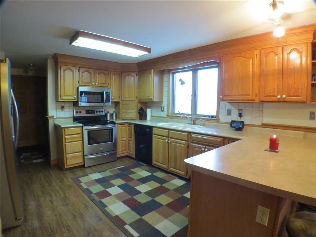 25346 Fairmount Road Waynesfield, OH 45896 - Photo 4 of 24