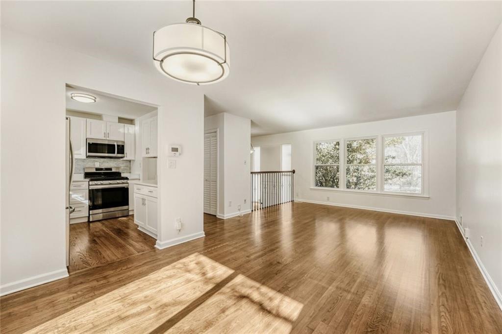 1391 Willivee Drive Decatur, GA 30033 - Photo 7 of 35