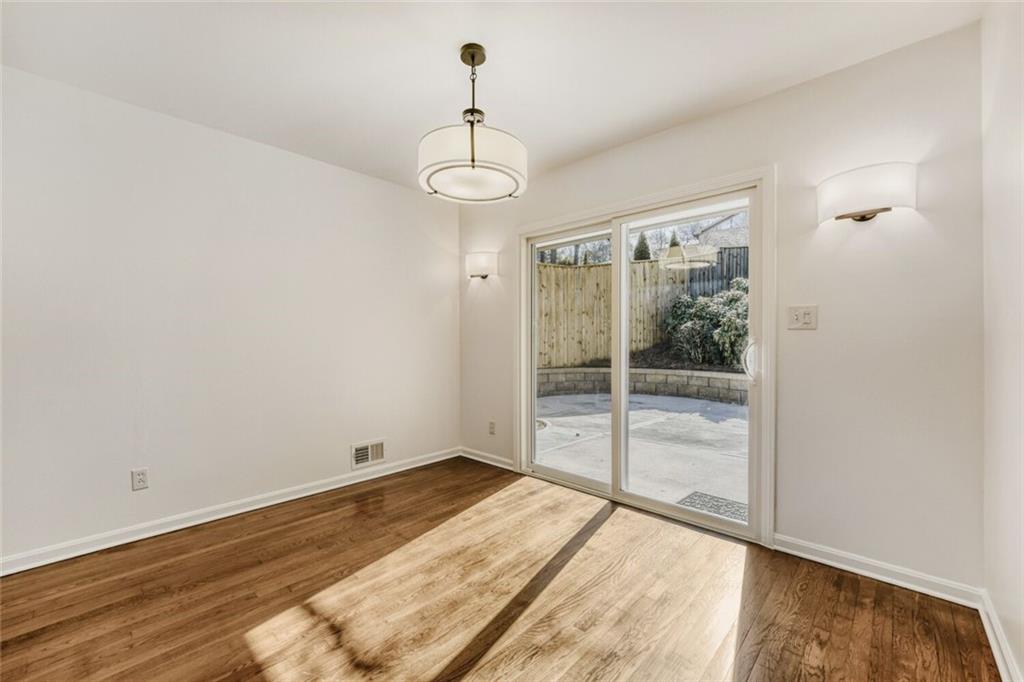 1391 Willivee Drive Decatur, GA 30033 - Photo 9 of 35