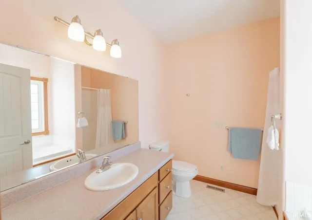 $399,900 | 333 Ringneck Trail, Warsaw, IN 46580