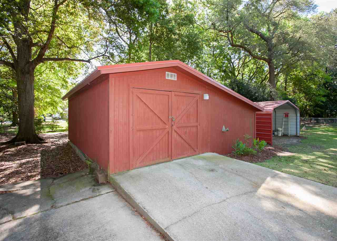 7470 Helton Drive Foley, AL 36535 - Photo 34 of 41