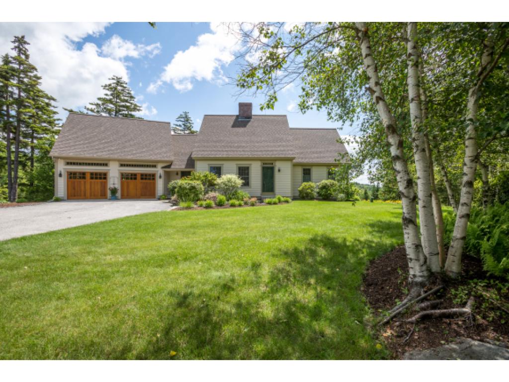63 Oak Hill Road Springfield, NH 03284 - Photo 1 of 36 Gallery Image 1