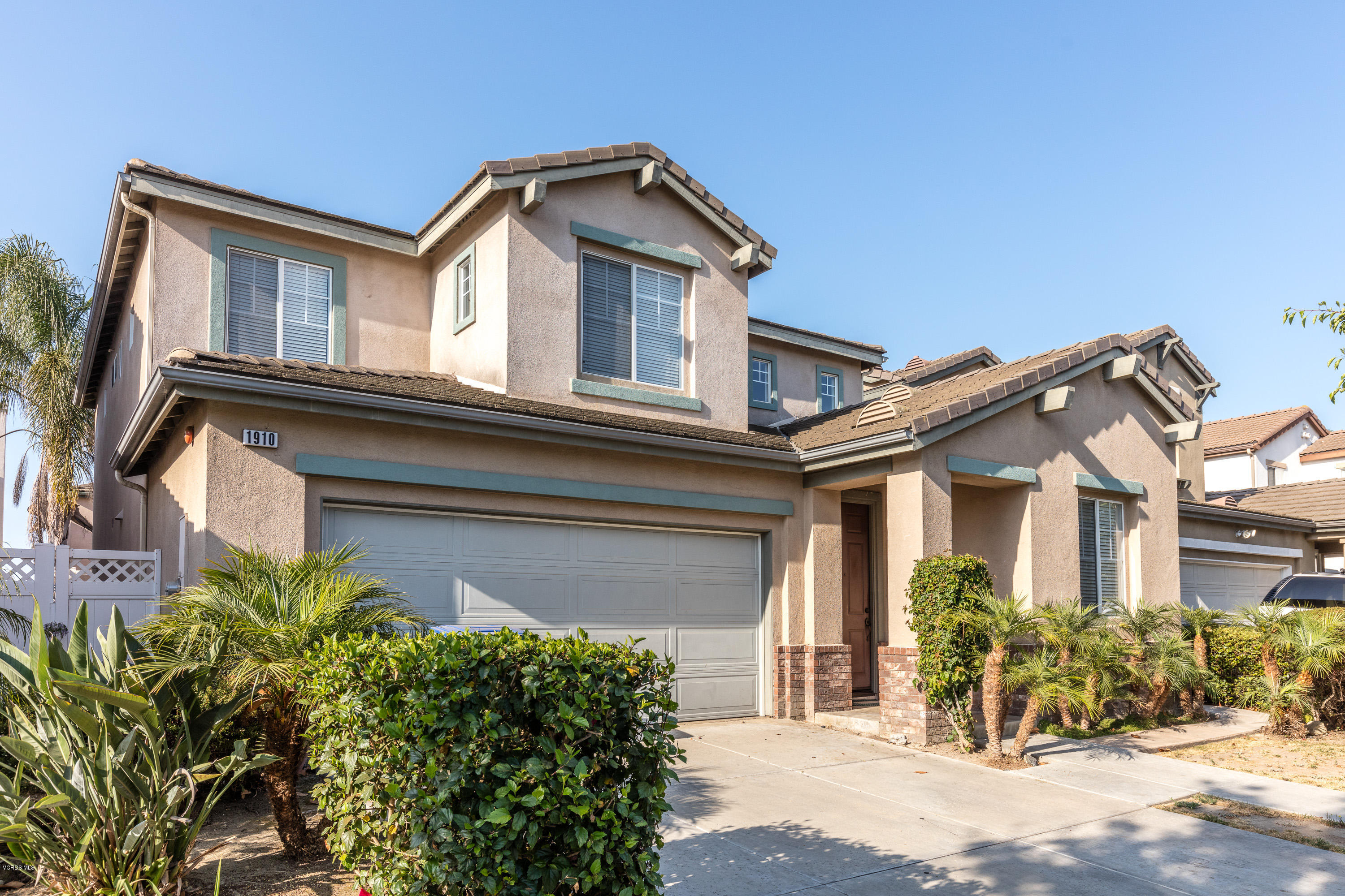 1910 Ribera Drive Oxnard, CA 93030 - Photo 18 of 18 1910 Ribera Dr-1569