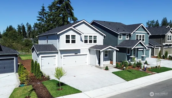 $3,950 | 14714 59th Avenue East, Puyallup, WA 98375