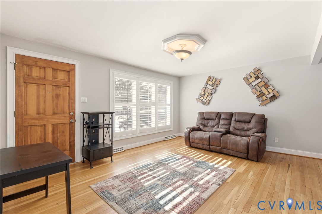 2718 Fruehauf Road Henrico, VA 23228 - Photo 3 of 18