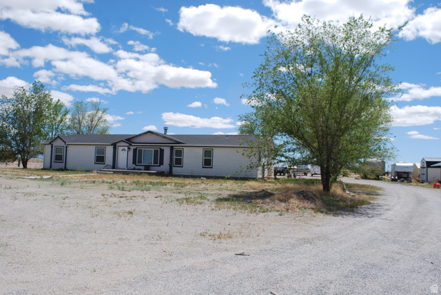 1055 West Ashby Road Delta, UT 84624 - Photo 2 of 37