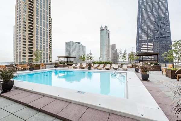 $219,900 | 777 North Michigan Avenue, Unit 1307, Chicago, IL 60611