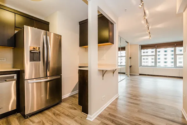 $219,900 | 777 North Michigan Avenue, Unit 1307, Chicago, IL 60611