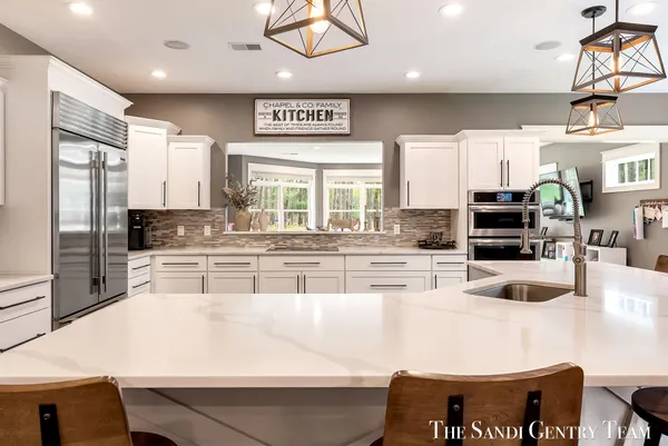 $1,595,900 | 16159 Ferris Street, Grand Haven, MI 49417