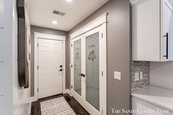 $1,595,900 | 16159 Ferris Street, Grand Haven, MI 49417