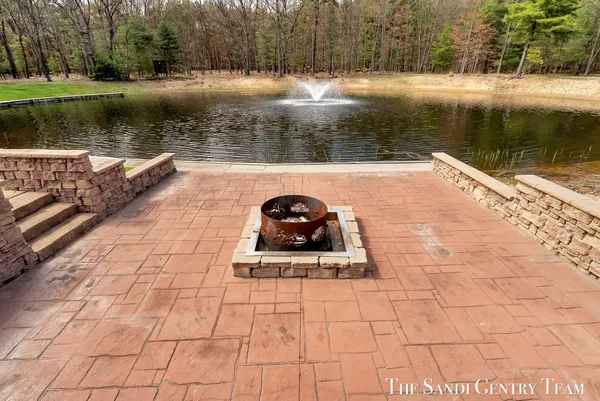 $1,595,900 | 16159 Ferris Street, Grand Haven, MI 49417