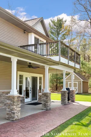 $1,595,900 | 16159 Ferris Street, Grand Haven, MI 49417