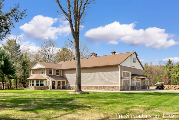 $1,595,900 | 16159 Ferris Street, Grand Haven, MI 49417