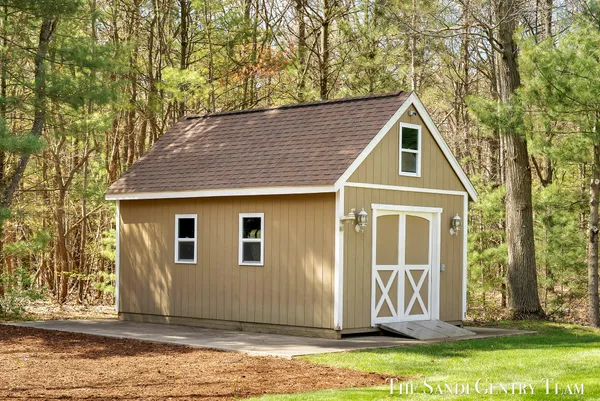 $1,595,900 | 16159 Ferris Street, Grand Haven, MI 49417