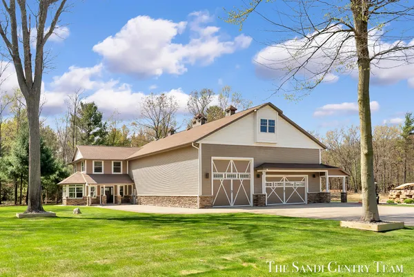 $1,595,900 | 16159 Ferris Street, Grand Haven, MI 49417