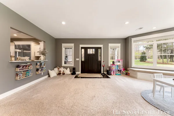 $1,595,900 | 16159 Ferris Street, Grand Haven, MI 49417