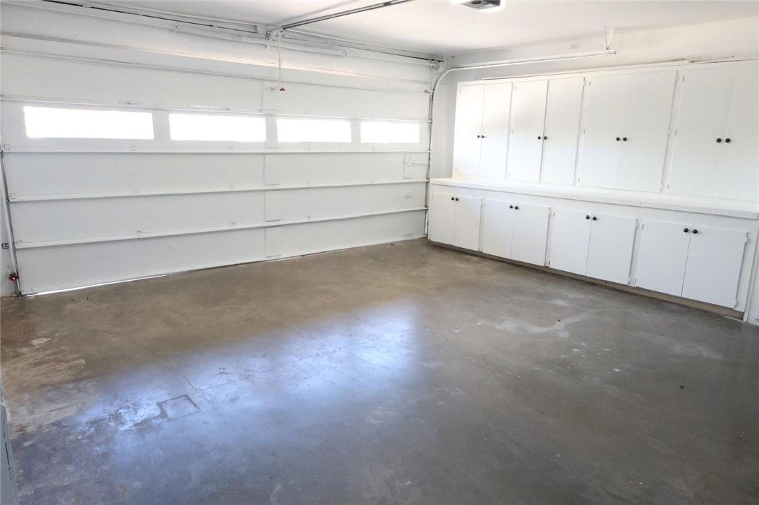 136 Daniel Moore Avenue Portland, TX 78374 - Photo 39 of 40 a view of an empty room