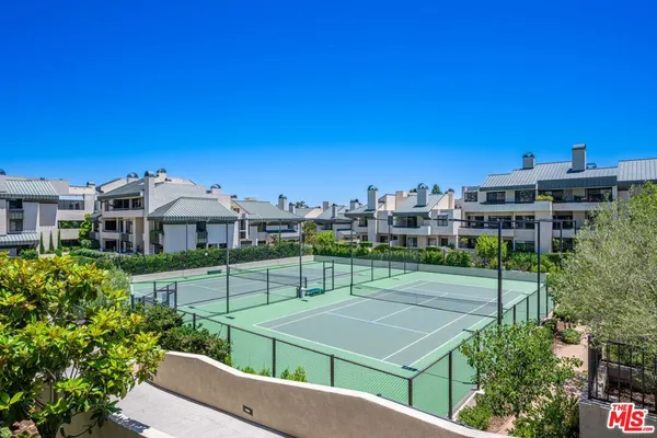 $9,130 | 2340 Century, Los Angeles, CA 90067