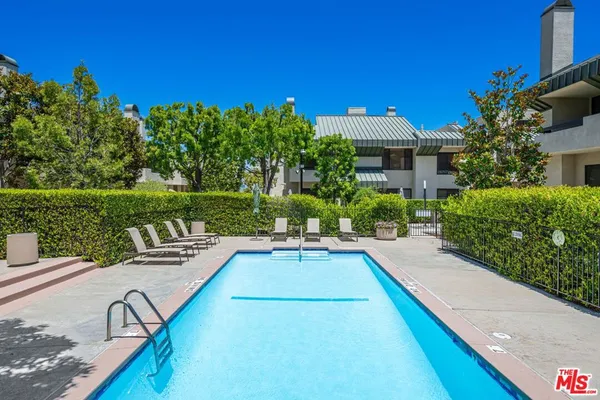 $9,130 | 2340 Century, Los Angeles, CA 90067