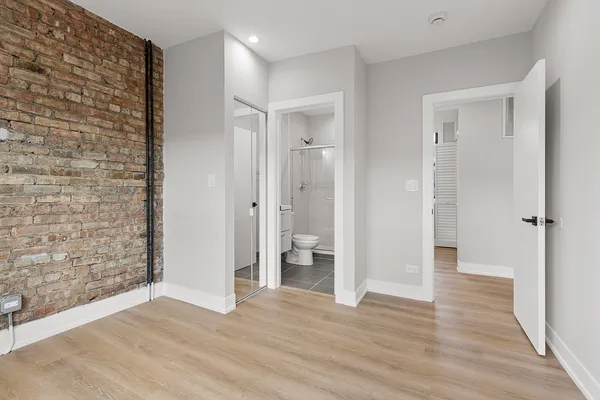 $2,300 | 1548 West Juneway Terrace, Unit 3B, Chicago, IL 60626