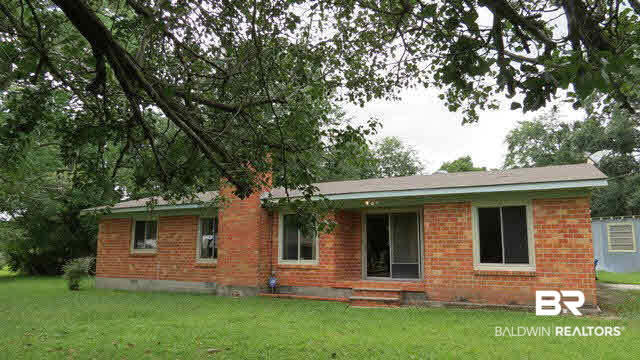9175 Pinewood Avenue Elberta, AL 36530 - Photo 1 of 1