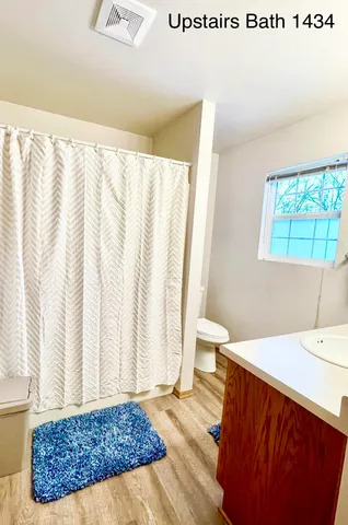 $439,900 | 1434 Glenview Lane, Little Chute, WI 54140