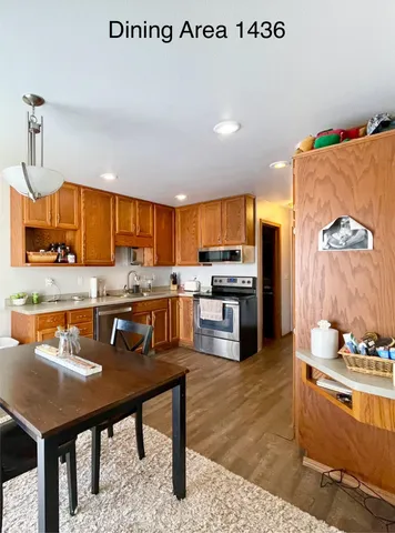 $439,900 | 1434 Glenview Lane, Little Chute, WI 54140