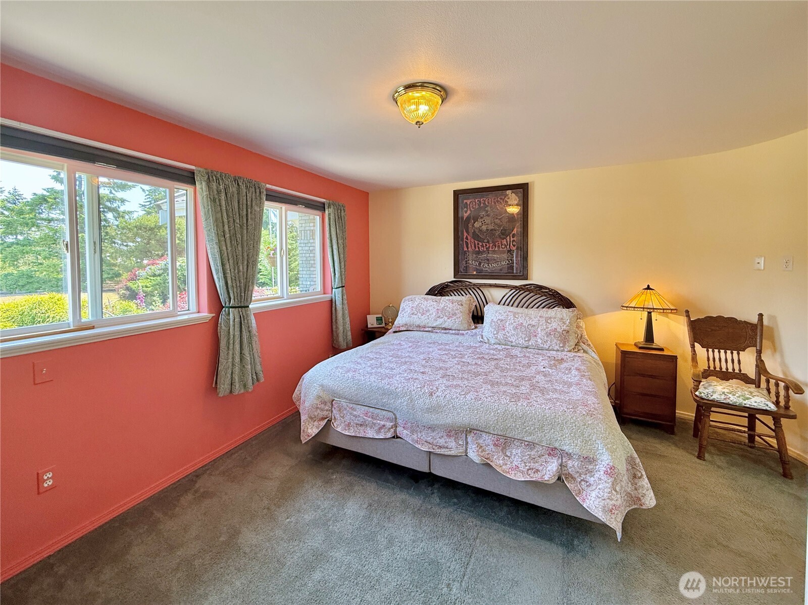 10 Davenhill Lane Sequim, WA 98382 - Photo 20 of 39 a bedroom with a bed and window