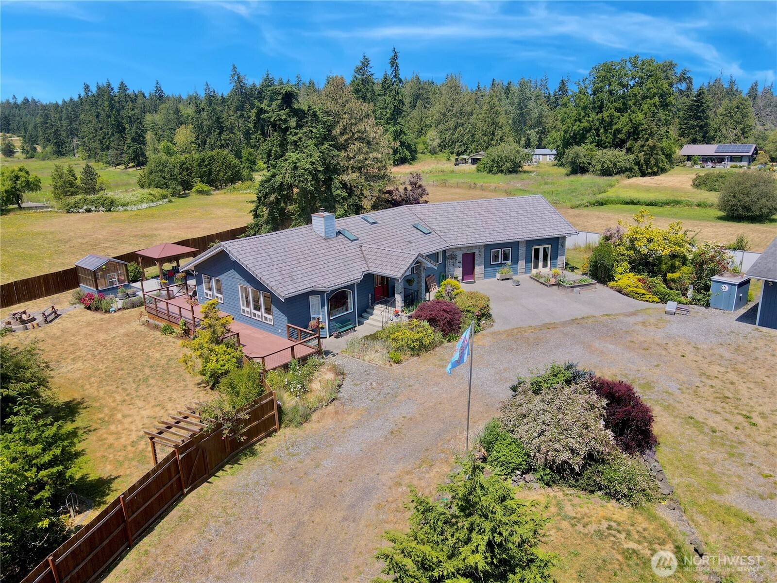 10 Davenhill Lane Sequim, WA 98382 - Photo 34 of 39 an aerial view of a house with a garden