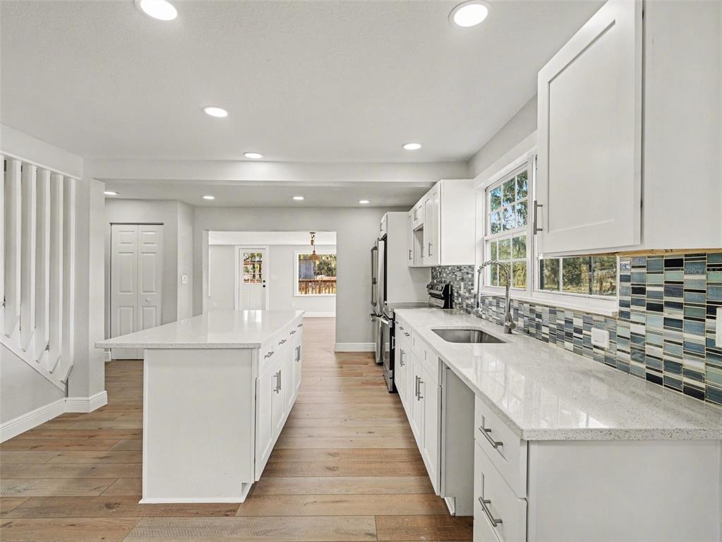 6305 Jim Davis Road Parrish, FL 34219 - Photo 9 of 45