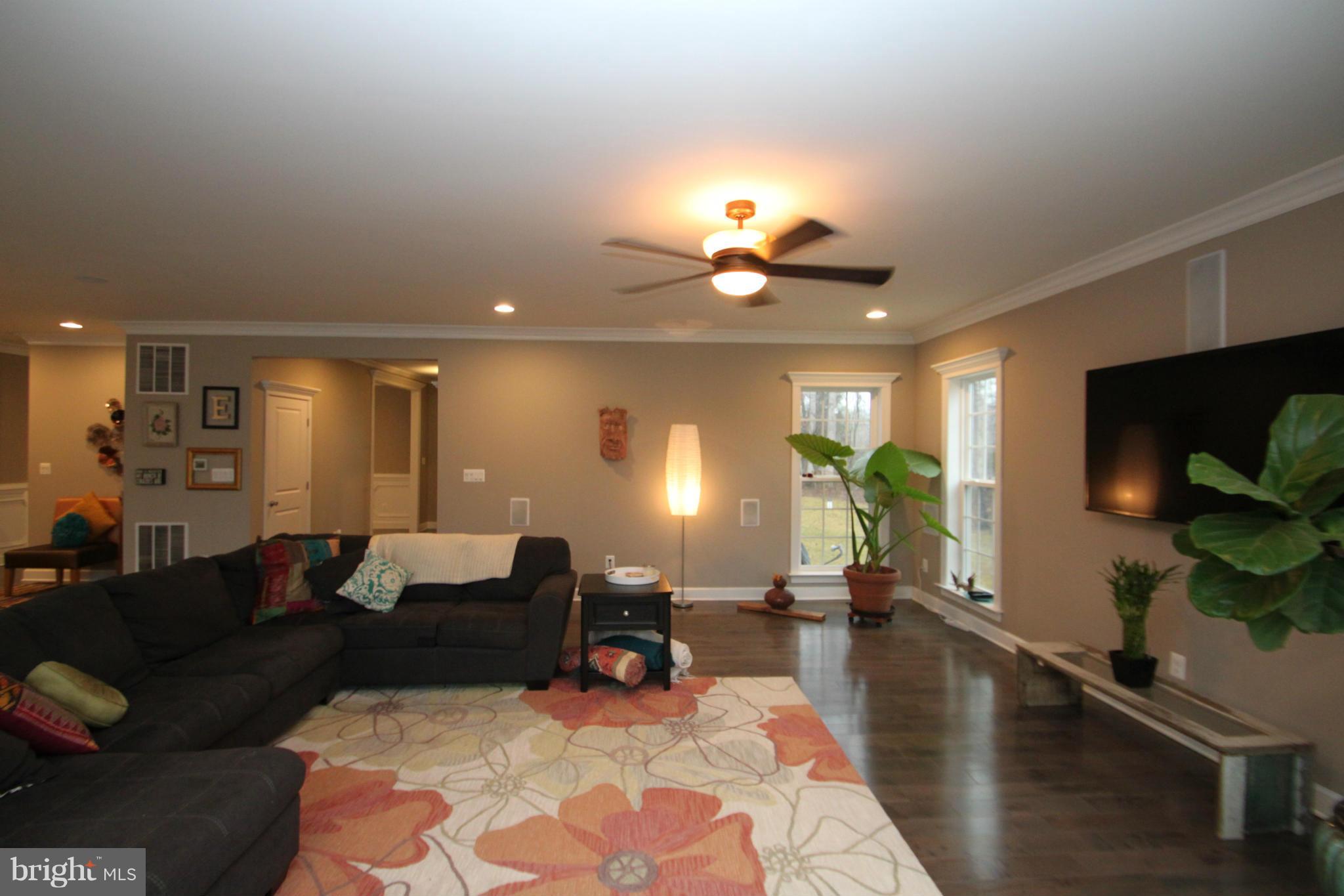 10084 Rixeyville Road Culpeper, VA 22701 - Photo 7 of 30 Living Room