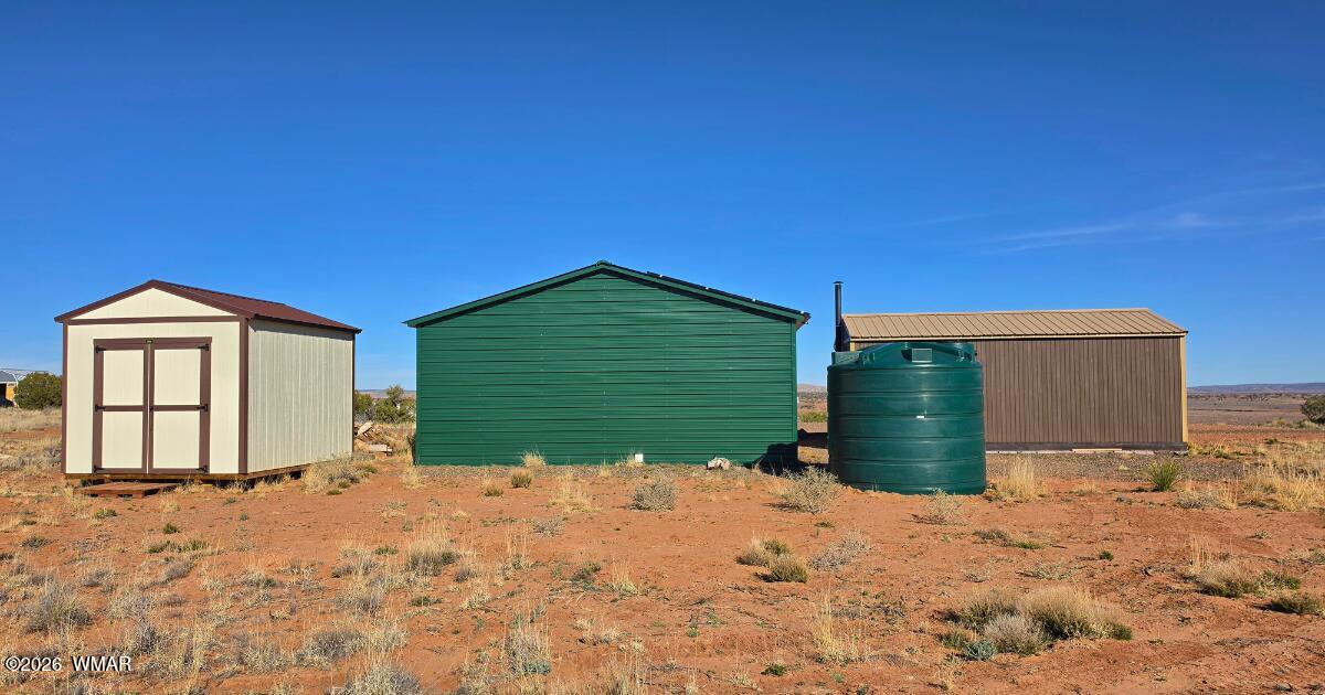 Lot 632 Lazy S Ranch Road Concho, AZ 85924 - Photo 20 of 27 a view of a house with a yard