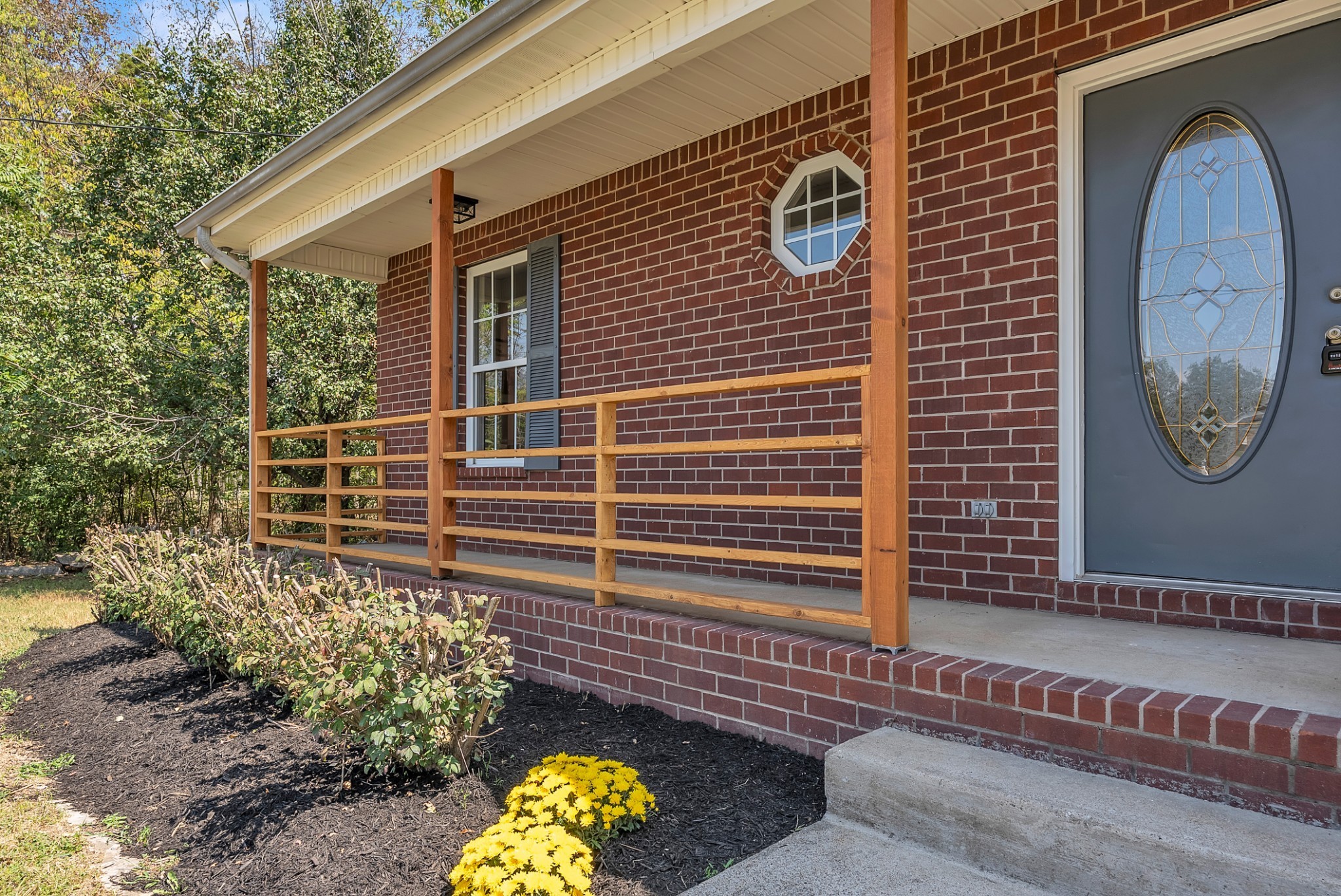 522 Acorn Way Mount Juliet, TN 37122 - Photo 30 of 30 a front view of a house with a garden