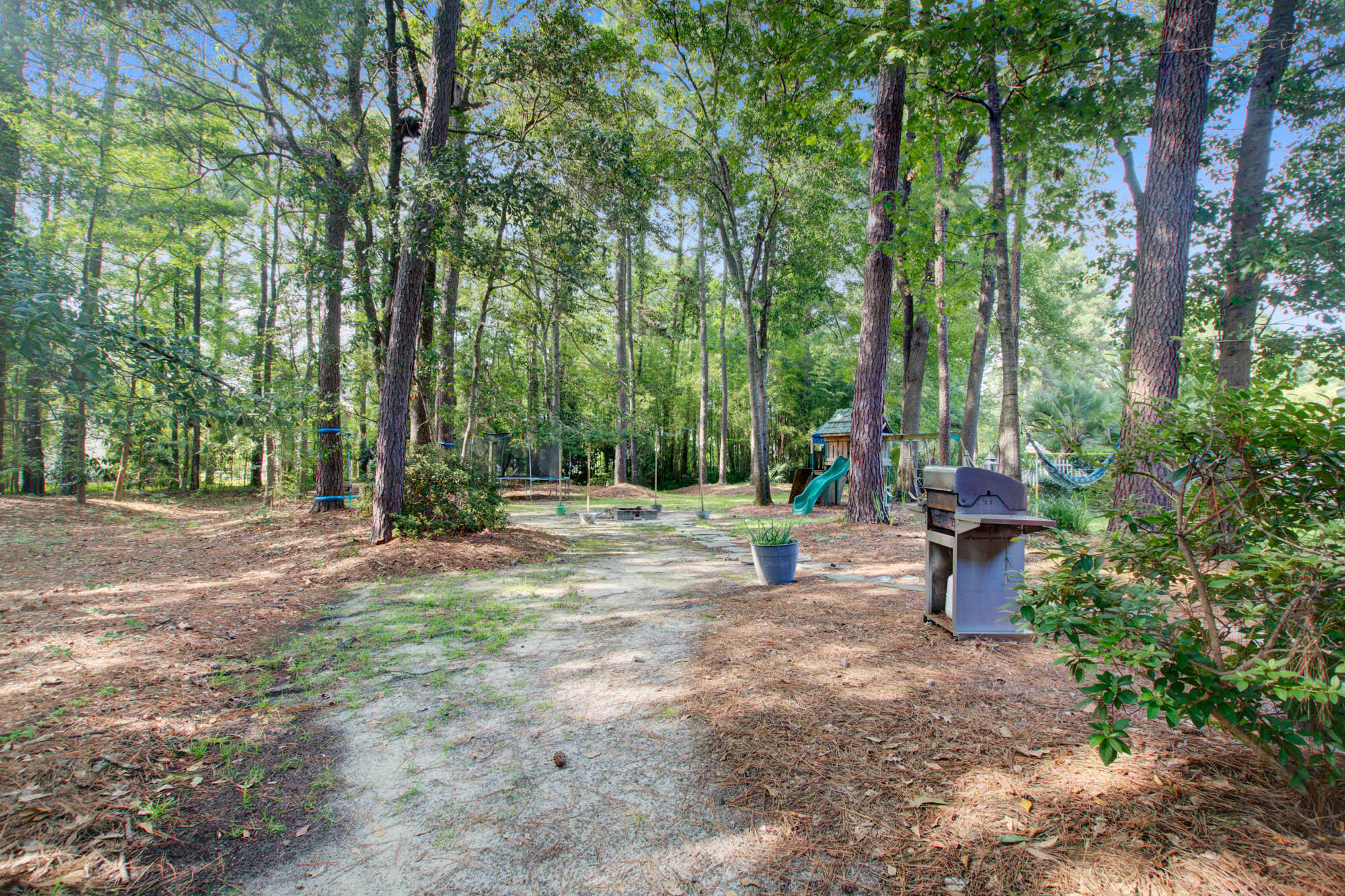 562 Pointe Of Oaks Road Summerville, SC 29485 - Photo 36 of 42 562 Ext (7)