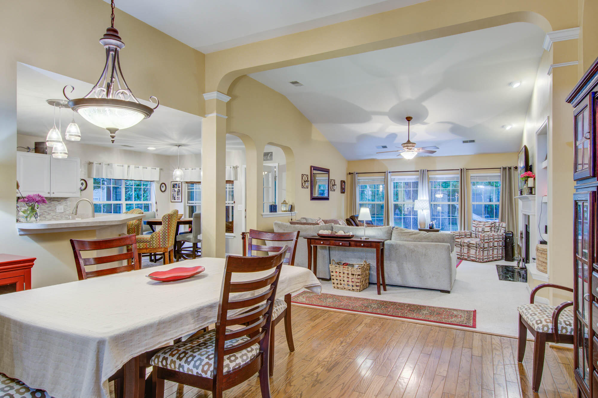 562 Pointe Of Oaks Road Summerville, SC 29485 - Photo 7 of 42 562 (4)