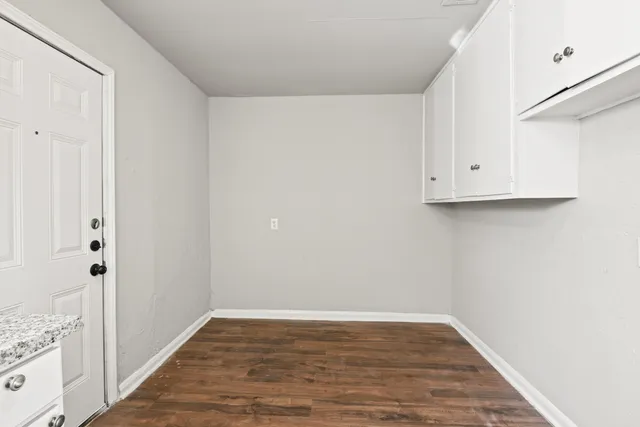 $1,375 | 911 Patsy Drive, Baytown, TX 77520