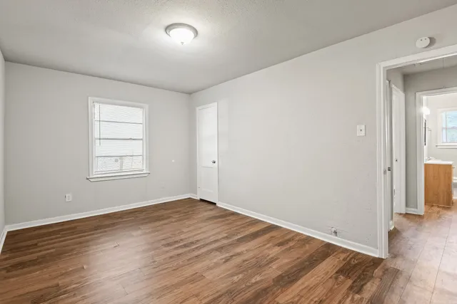 $1,375 | 911 Patsy Drive, Baytown, TX 77520