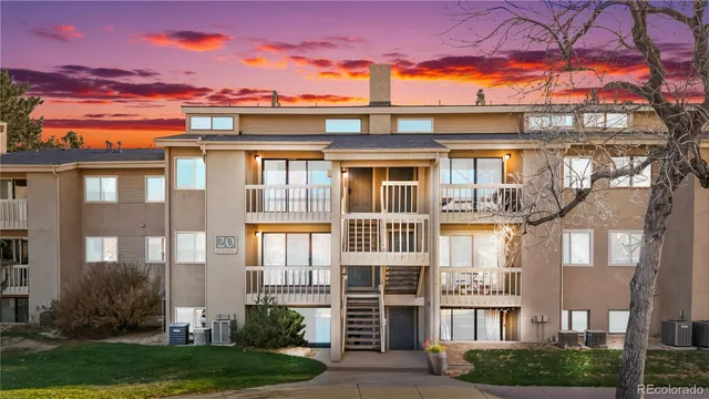 $319,900 | 20 South Boulder Circle, Unit 2109, Boulder, CO 80303