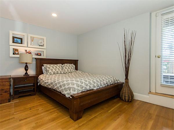 22 Cross Street Boston, MA 02129 - Photo 12 of 24