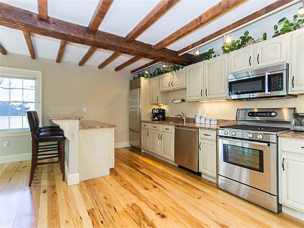 22 Cross Street Boston, MA 02129 - Photo 6 of 24