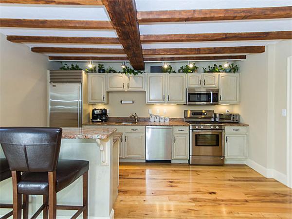 22 Cross Street Boston, MA 02129 - Photo 7 of 24