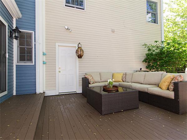 22 Cross Street Boston, MA 02129 - Photo 10 of 24