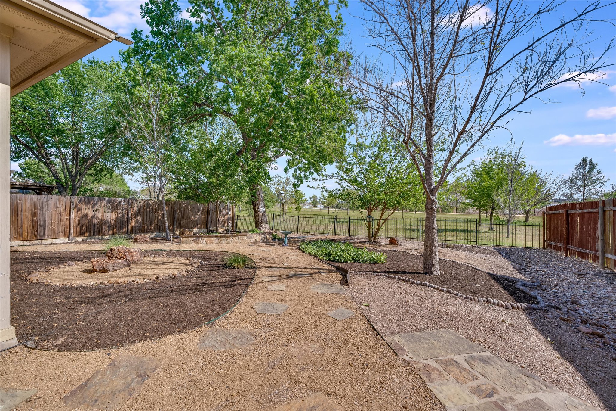 4029 Lake Edge Way Pflugerville, TX 78660 - Photo 22 of 35 View of fenced backyard